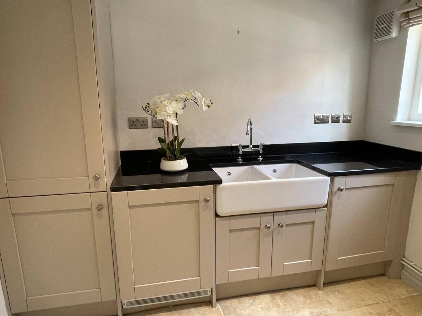 Elegant Oak Beamed House In Pretty Village - Cambridge Homehost Buckden  المظهر الخارجي الصورة