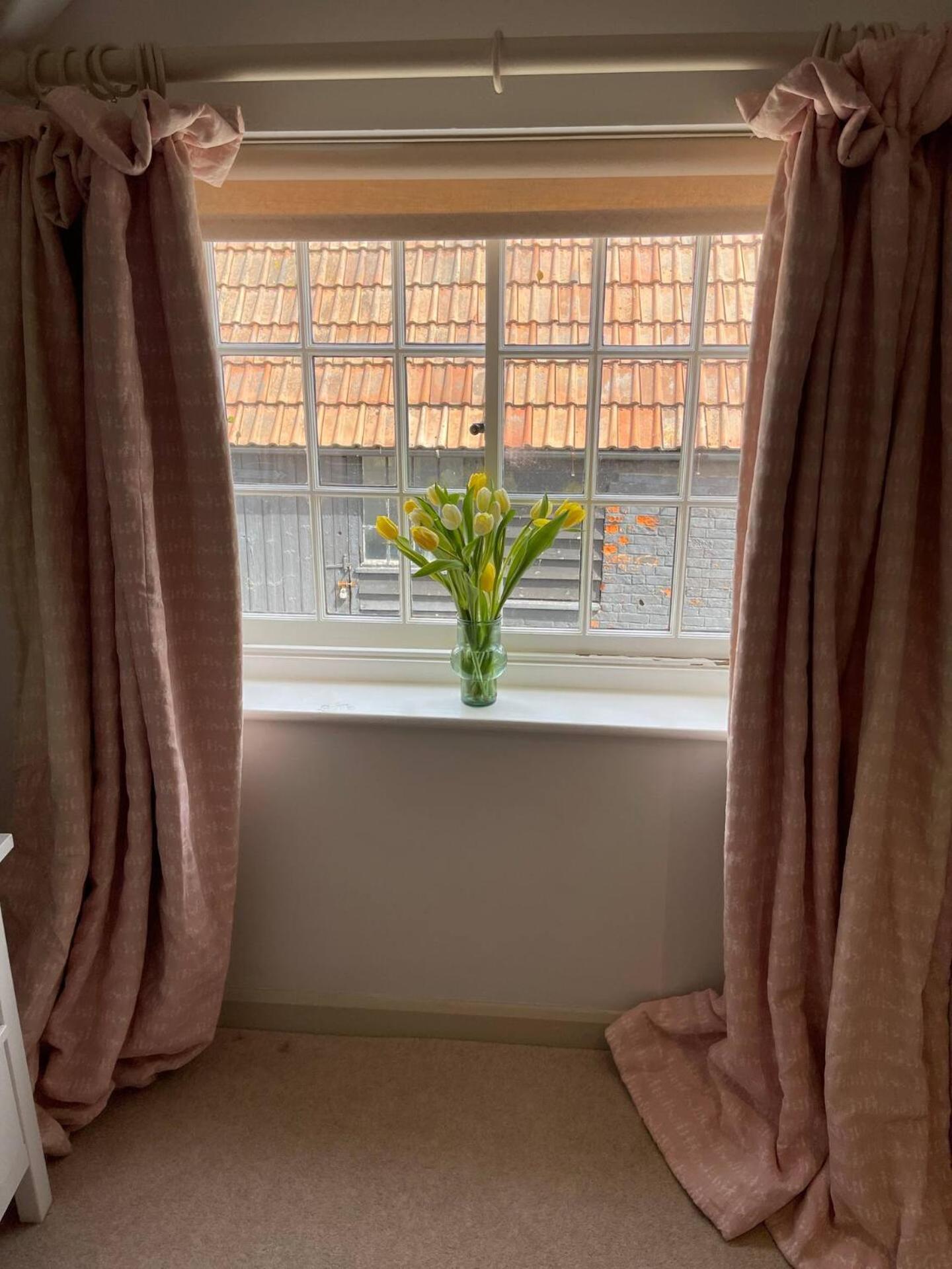 Elegant Oak Beamed House In Pretty Village - Cambridge Homehost Buckden  المظهر الخارجي الصورة